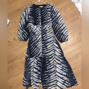 YAKIRA BELLA WOMENS Size XS printed Midi Dress